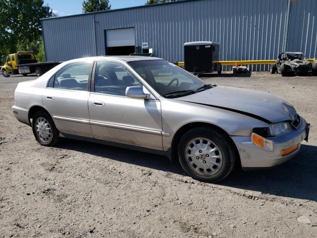 Photo 4 from auction – 1997 HONDA ACCORD EX with VIN 1HGCD5651VA013652