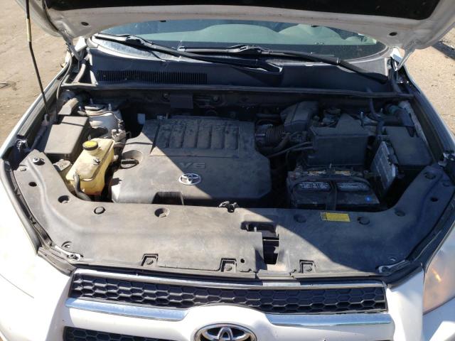 Photo 12 from auction – 2009 TOYOTA RAV4 LIMIT with VIN JTMBK31V395079629