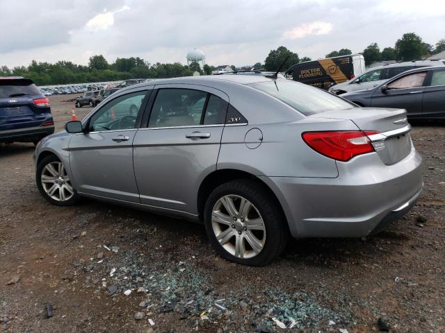 Photo 2 from auction – 2013 CHRYSLER 200 TOURIN with VIN 1C3CCBBB8DN593120