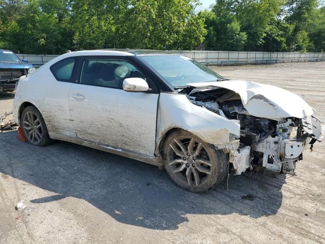 Photo 4 from auction – 2015 TOYOTA SCION TC with VIN JTKJF5C77F3089087