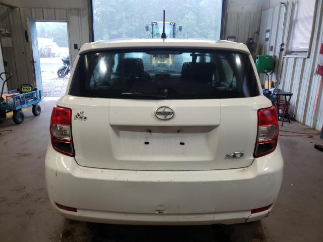 Photo 6 from auction – 2010 TOYOTA SCION XD with VIN JTKKU4B47AJ054386