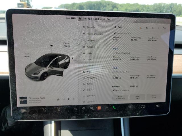 Photo 9 from auction – 2018 TESLA MODEL 3 with VIN 5YJ3E1EB2JF104555