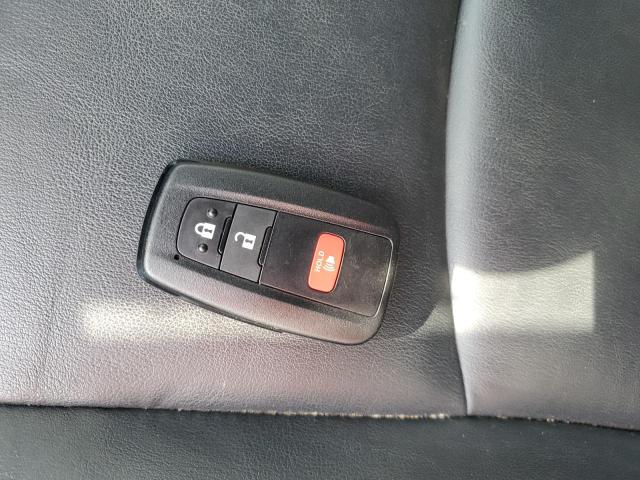 Photo 12 from auction – 2021 TOYOTA PRIUS PRIM with VIN JTDKAMFP2M3174674
