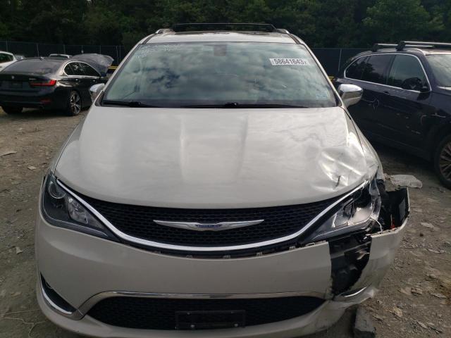 Photo 5 from auction – 2017 CHRYSLER PACIFICA L with VIN 2C4RC1GG9HR764969