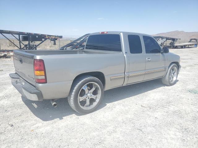 Photo 3 from auction – 2000 CHEVROLET SILVERADO with VIN 2GCEC19V2Y1402099