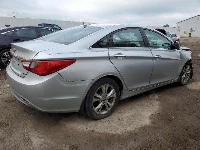Photo 3 from auction – 2013 HYUNDAI SONATA SE with VIN 5NPEC4AC3DH532722