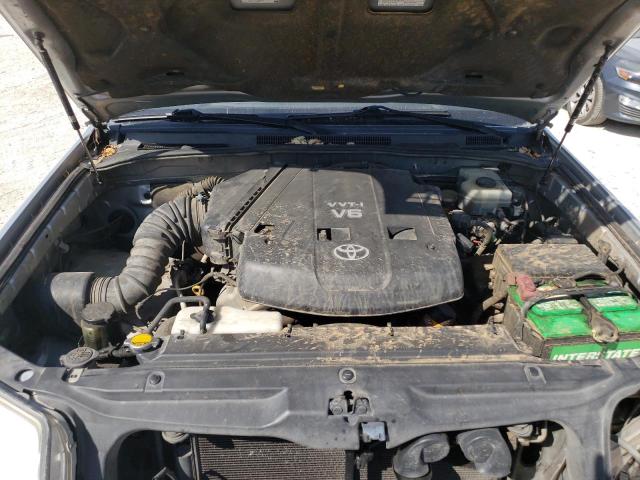 Photo 12 from auction – 2004 TOYOTA 4RUNNER SR with VIN JTEZU14R648016930