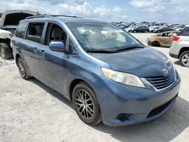 Photo 4 from auction – 2017 TOYOTA SIENNA LE with VIN 5TDKZ3DC4HS838089