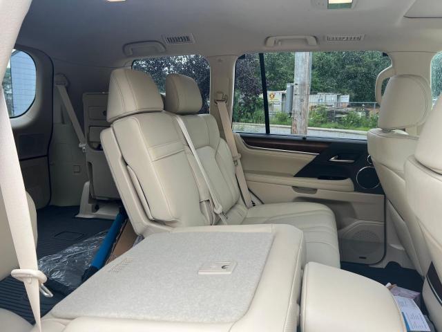 Photo 6 from auction – 2021 LEXUS LX 570 with VIN JTJDY7AX5M4339539