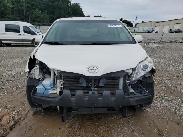 Photo 5 from auction – 2015 TOYOTA SIENNA XLE with VIN 5TDYK3DC6FS621817