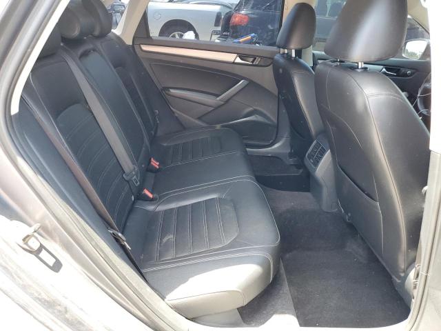 Photo 10 from auction – 2015 VOLKSWAGEN PASSAT SE with VIN 1VWBT7A36FC005497