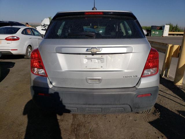 Photo 6 from auction – 2016 CHEVROLET TRAX LS with VIN 3GNCJKSB0GL225253