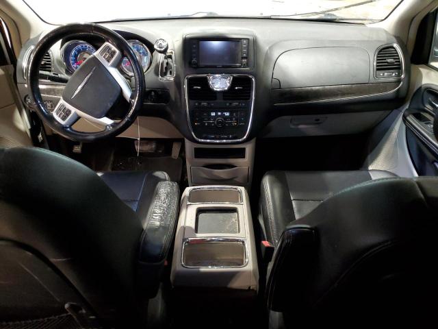Photo 8 from auction – 2015 CHRYSLER TOWN & COU with VIN 2C4RC1CG0FR582662