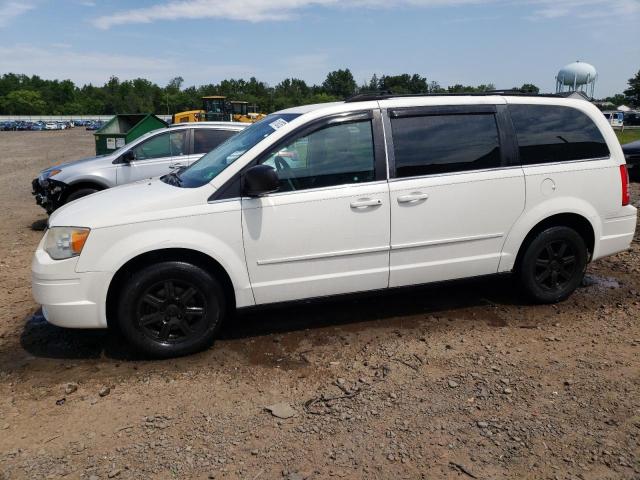 Photo 1 from auction – 2010 CHRYSLER TOWN & COU with VIN 2A4RR2D16AR422481