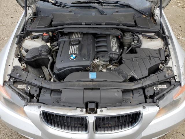 Photo 11 from auction – 2007 BMW 323 I with VIN WBAVH13547KC96117