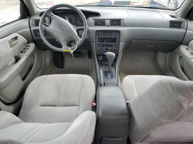Photo 8 from auction – 1998 TOYOTA CAMRY CE with VIN 4T1BF22KXWU041234