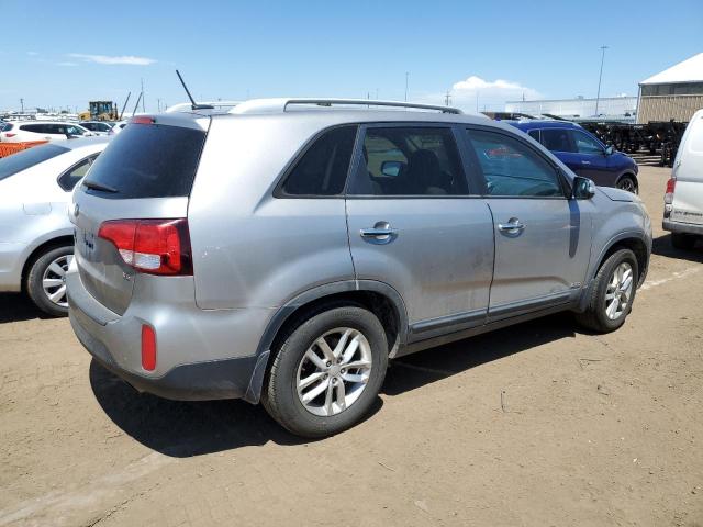 Photo 3 from auction – 2015 KIA SORENTO LX with VIN 5XYKTDA78FG625929