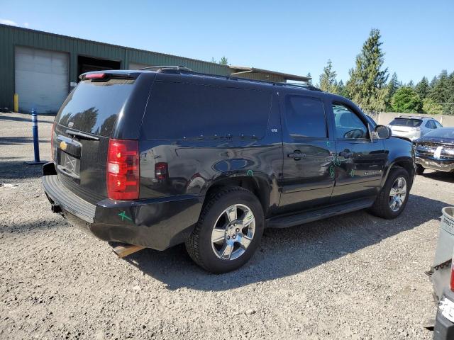 Photo 3 from auction – 2007 CHEVROLET SUBURBAN K with VIN 3GNFK16327G102490