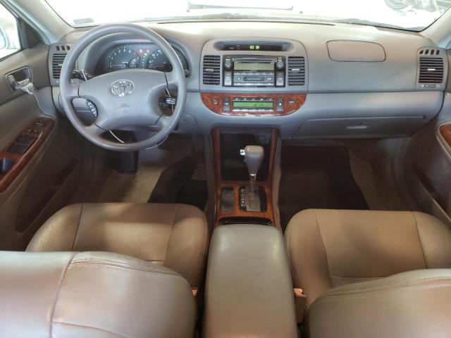 Photo 8 from auction – 2002 TOYOTA CAMRY LE with VIN 4T1BE30K52U025738