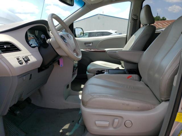 Photo 7 from auction – 2012 TOYOTA SIENNA XLE with VIN 5TDYK3DCXCS260846