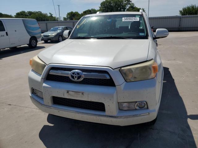Снимка 5 от търг – 2011 TOYOTA 4RUNNER SR с VIN JTEZU5JR4B5016533