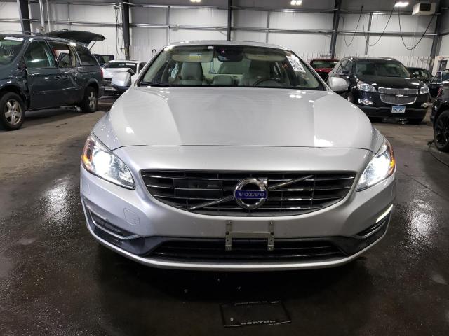Photo 5 from auction – 2016 VOLVO S60 PLATIN with VIN YV149MFM4G2405537