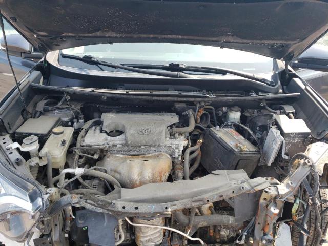 Photo 12 from auction – 2016 TOYOTA RAV4 XLE with VIN 2T3RFREV5GW533661