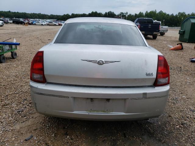 Photo 6 from auction – 2005 CHRYSLER 300 TOURIN with VIN 2C3JA53G65H140777