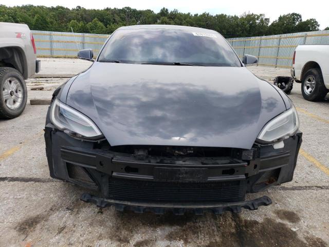 Photo 5 from auction – 2017 TESLA MODEL S with VIN 5YJSA1E44HF218544