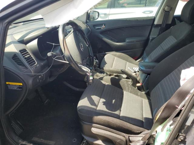 Photo 7 from auction – 2017 KIA FORTE LX with VIN 3KPFL4A72HE022377