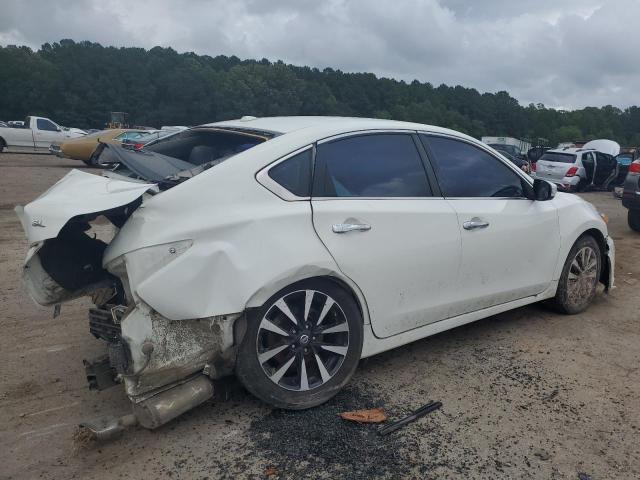 Photo 3 from auction – 2018 NISSAN ALTIMA 2.5 with VIN 1N4AL3AP2JC177258