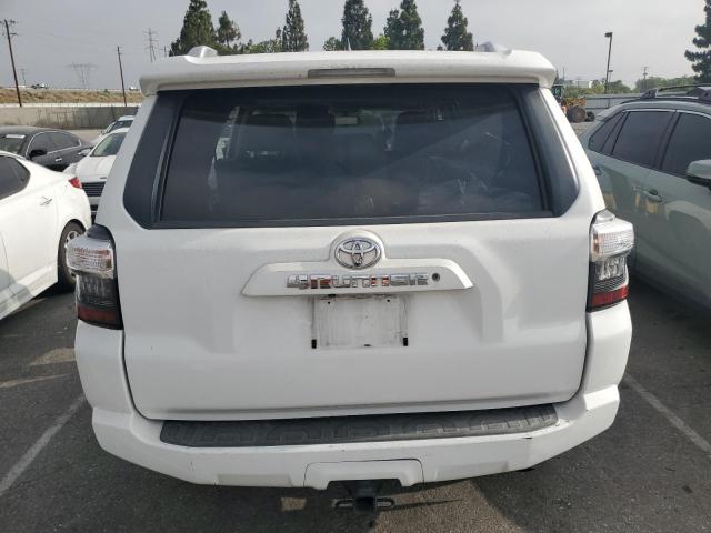Photo 6 from auction – 2016 TOYOTA 4RUNNER SR with VIN JTEZU5JR5G5137806