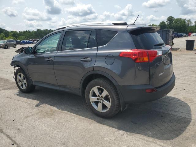 Photo 2 from auction – 2015 TOYOTA RAV4 XLE with VIN 2T3RFREV4FW235908