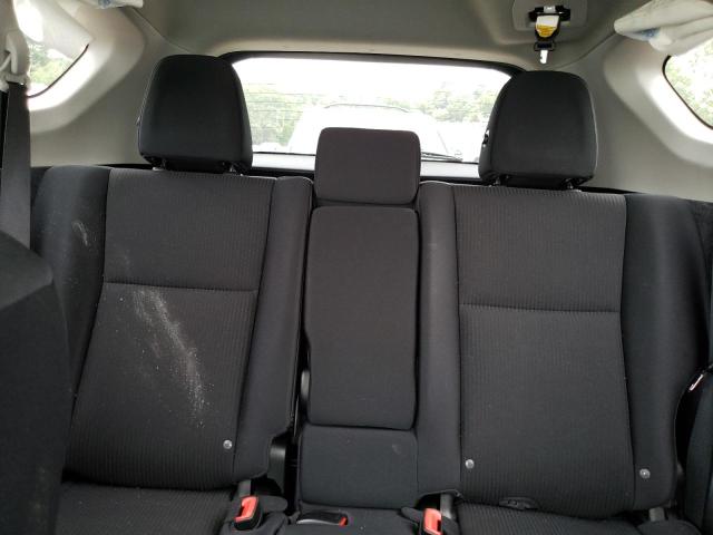 Foto 10 de la subasta – 2015 TOYOTA RAV4 LE con VIN 2T3BFREV0FW387380