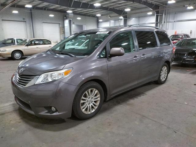 TOYOTA SIENNA XLE 2013 with VIN 5TDYK3DC4DS348910 - Photo from auction
