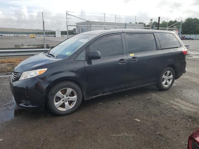 TOYOTA SIENNA 2015 with VIN 5TDZK3DC4FS668025 - Photo from auction