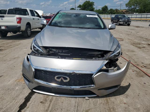 Photo 5 from auction – 2018 INFINITI QX30 BASE with VIN SJKCH5CP8JA059043