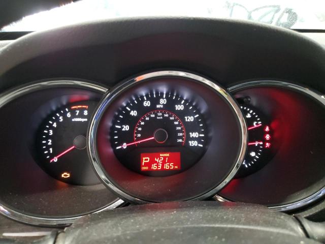Photo 9 from auction – 2011 KIA SORENTO BA with VIN 5XYKTDA11BG004392