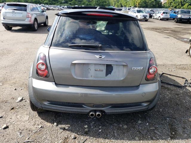 Photo 6 from auction – 2005 MINI COOPER S with VIN WMWRE33405TD96073