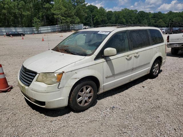 CHRYSLER TOWN & COU 2010 con VIN 2A4RR5D14AR232129 - Foto de la subasta