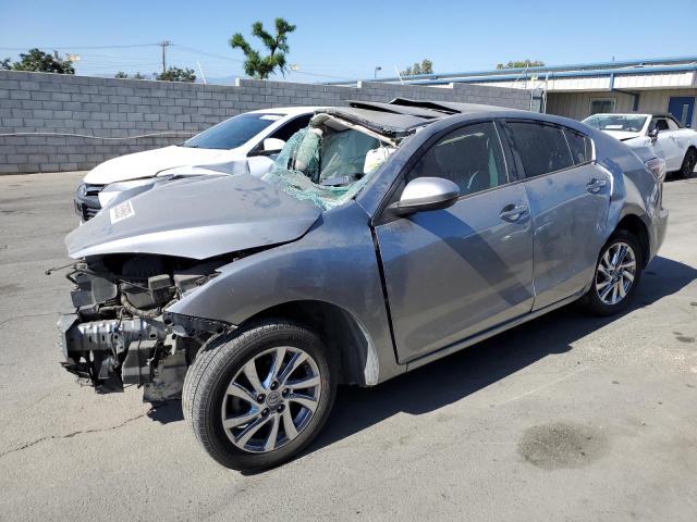 MAZDA 3 I 2012 with VIN JM1BL1W84C1562159 - Photo from auction