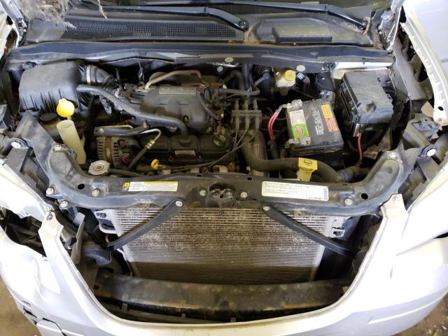 Photo 11 from auction – 2010 CHRYSLER TOWN & COU with VIN 2A4RR5D10AR243502