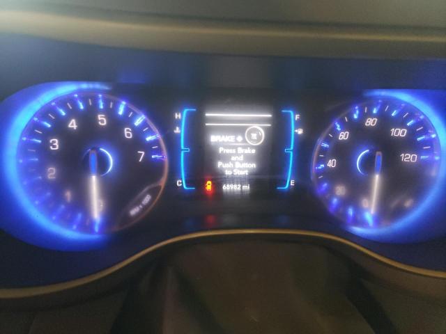 Photo 9 from auction – 2017 CHRYSLER PACIFICA T with VIN 2C4RC1BG4HR795098