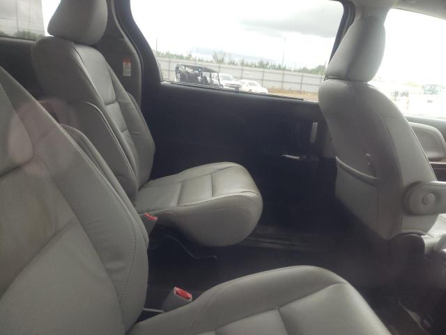 Photo 11 from auction – 2017 TOYOTA SIENNA XLE with VIN 5TDDZ3DC5HS149493