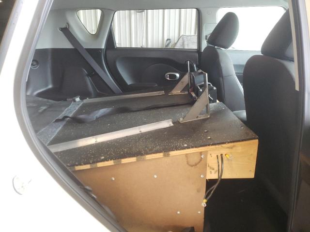 Photo 10 from auction – 2016 KIA SOUL with VIN KNDJN2A23G7250867