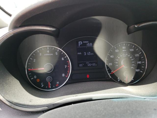 Photo 9 from auction – 2017 KIA FORTE LX with VIN 3KPFK4A70HE069331