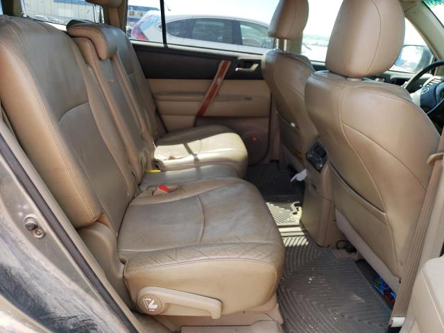 Photo 11 from auction – 2010 TOYOTA HIGHLANDER with VIN 5TDDK3EH3AS040177