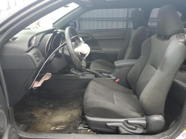 Photo 7 from auction – 2011 TOYOTA SCION TC with VIN JTKJF5C71B3014928