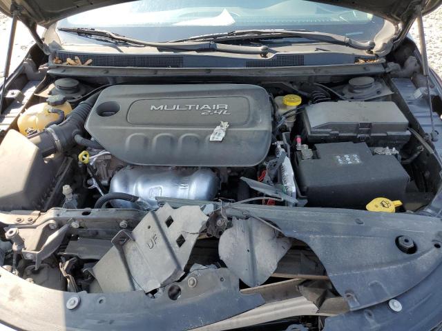 Photo 11 from auction – 2016 CHRYSLER 200 LIMITE with VIN 1C3CCCAB8GN132365