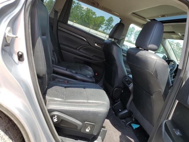 Photo 11 from auction – 2014 TOYOTA HIGHLANDER with VIN 5TDYKRFH9ES019665